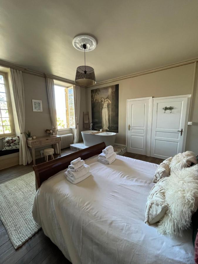 Bed and Breakfast Maison De Mags & Mags Lanouaille Exterior foto