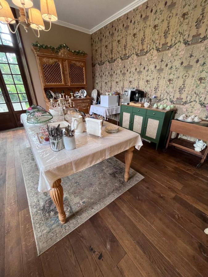 Bed and Breakfast Maison De Mags & Mags Lanouaille Exterior foto